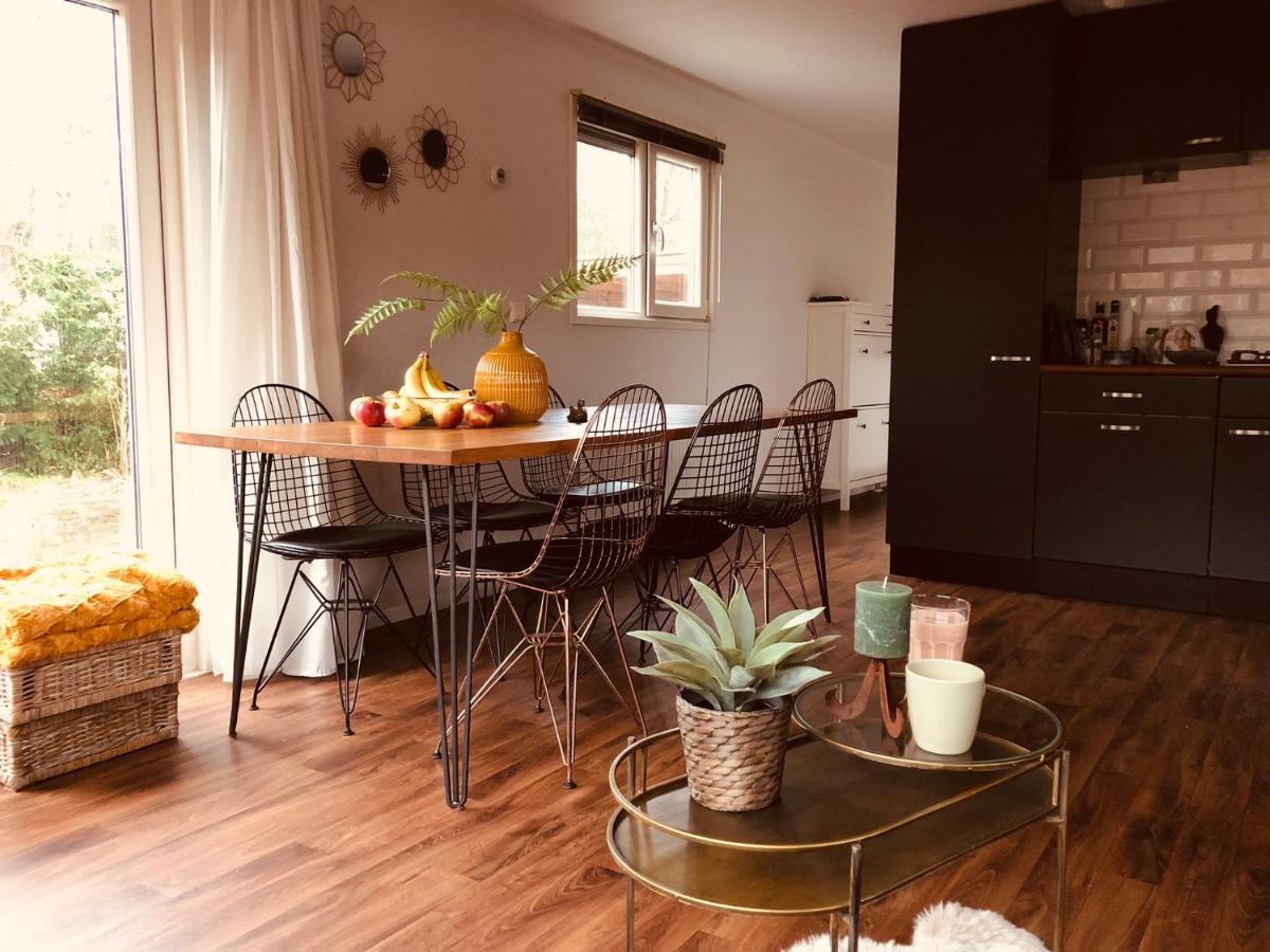 Chalet Bosrand 42 Park Veluwshof 6 P Hoenderloo Kültér fotó